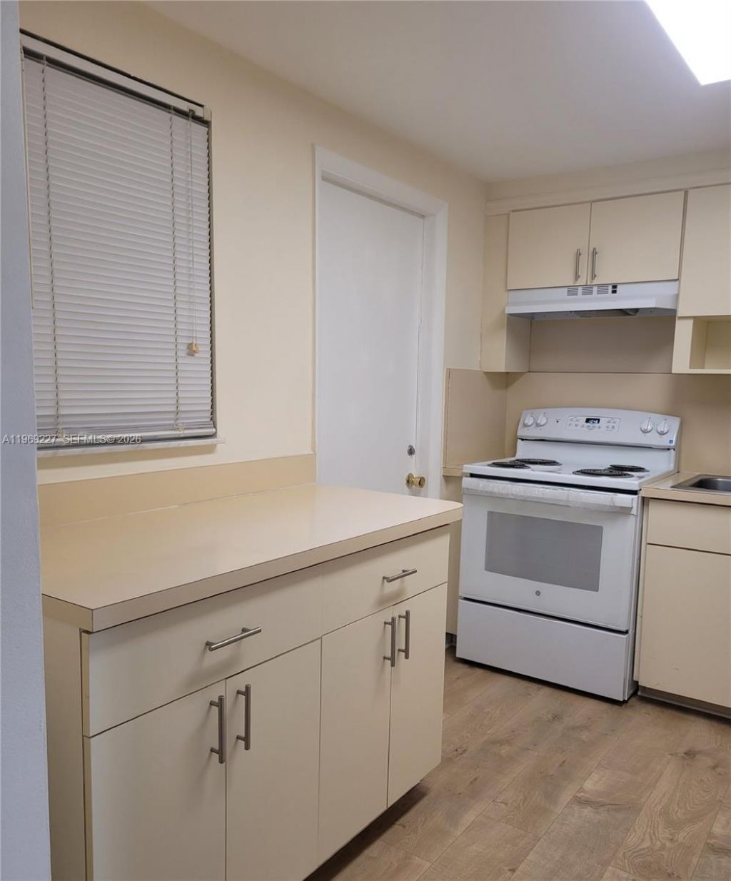 14140 SW 84th St, Unit 301-H, Miami, FL 33183 Photo