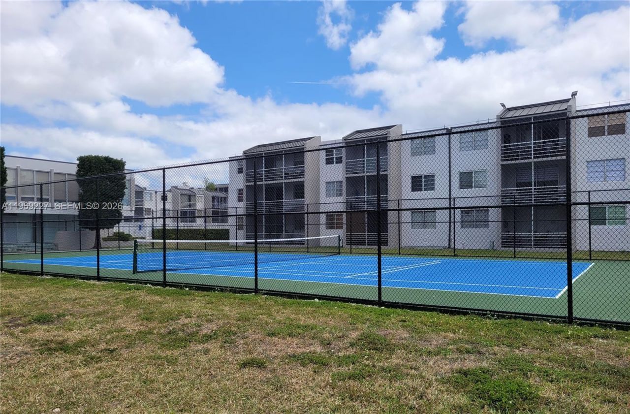 14140 SW 84th St, Unit 301-H, Miami, FL 33183 Photo