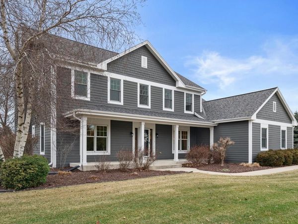 W285N7383 Bark River ROAD, Hartland, WI 53029