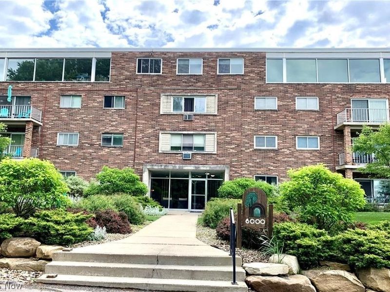 6000 Nob Hill Drive, Unit F 113, Chagrin Falls, OH 44022 Photo 1