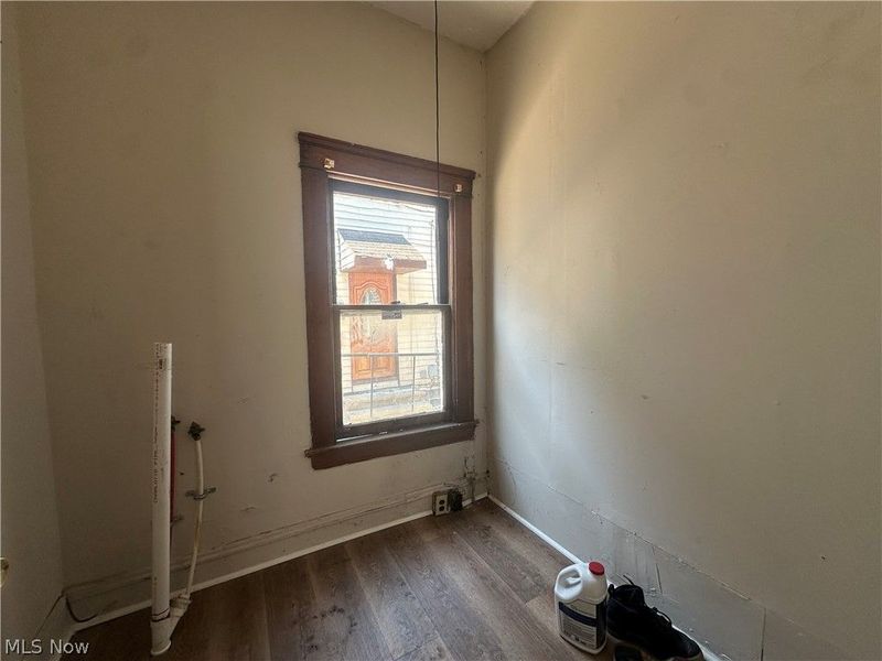 6404 Carl Avenue, Cleveland, OH 44103 Photo 12