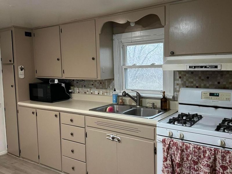 5185 Marietta Road W, Junction City, OH 43748 Photo 6