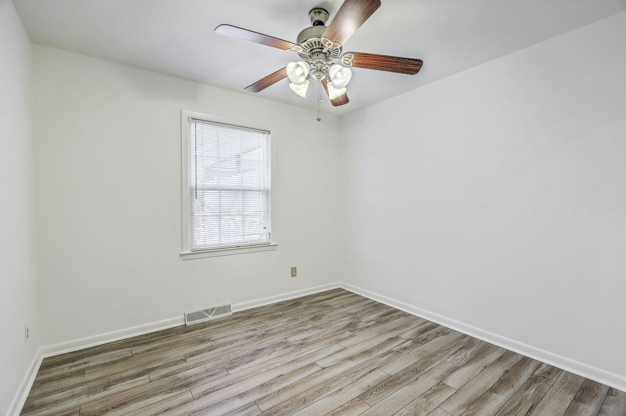 116 Arbor Road Photo 10