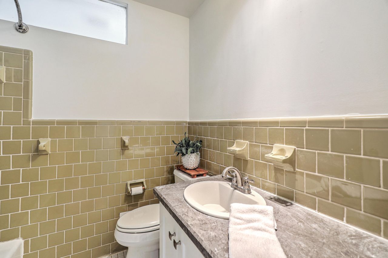 116 Arbor Road Photo 13