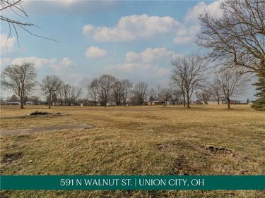 591 N Walnut Street, Union City, OH 45390