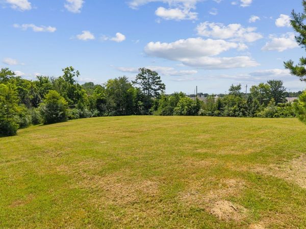 115 Webb Ave, Hohenwald, TN 38462