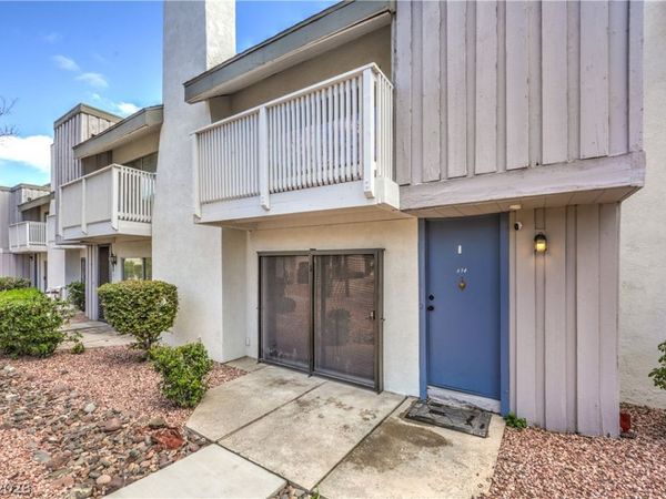 634 Brookway Lane , Las Vegas, NV 89169