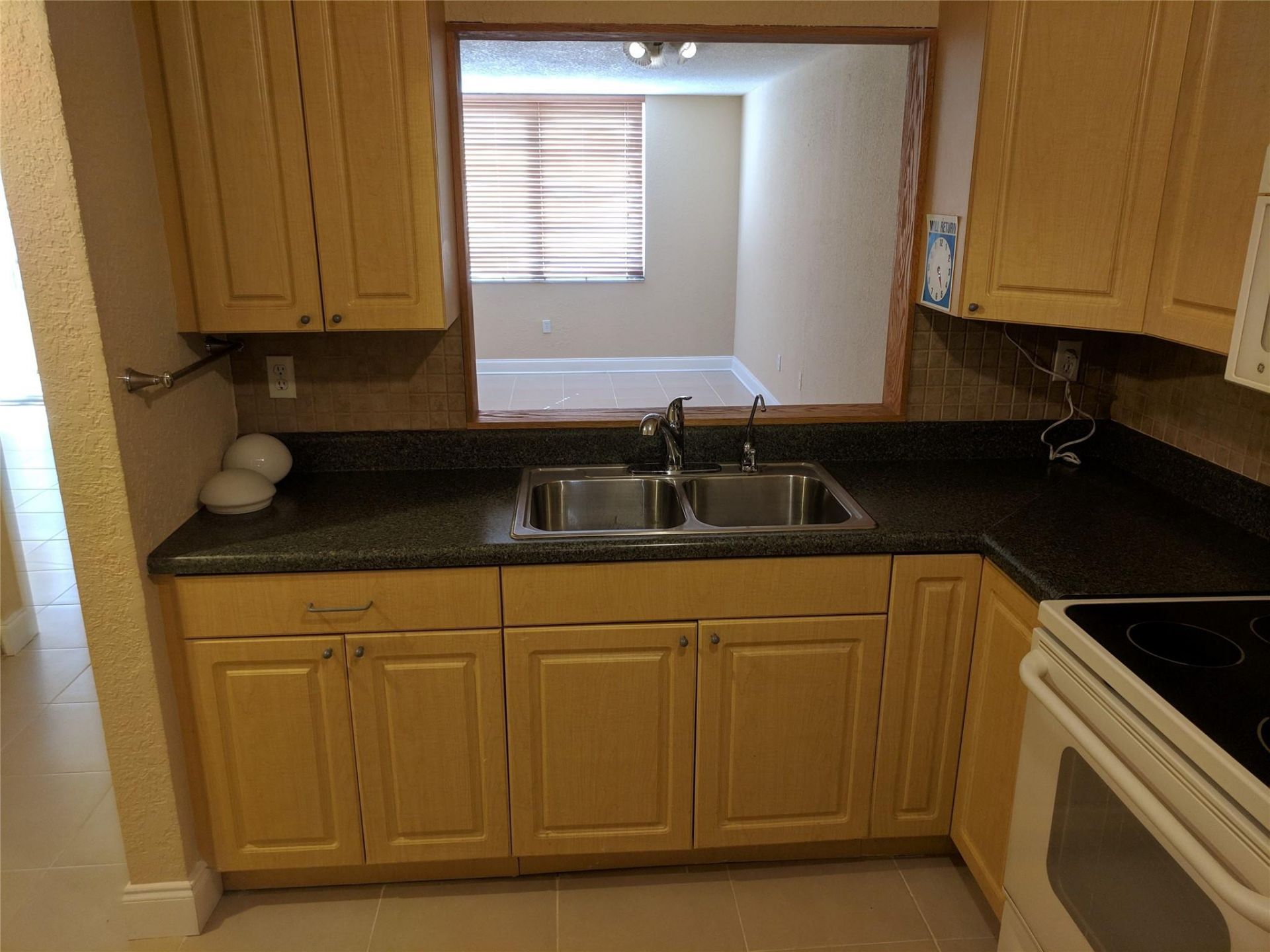 1250 NE 125th St, Unit 312-C, North Miami, FL 33161 Photo