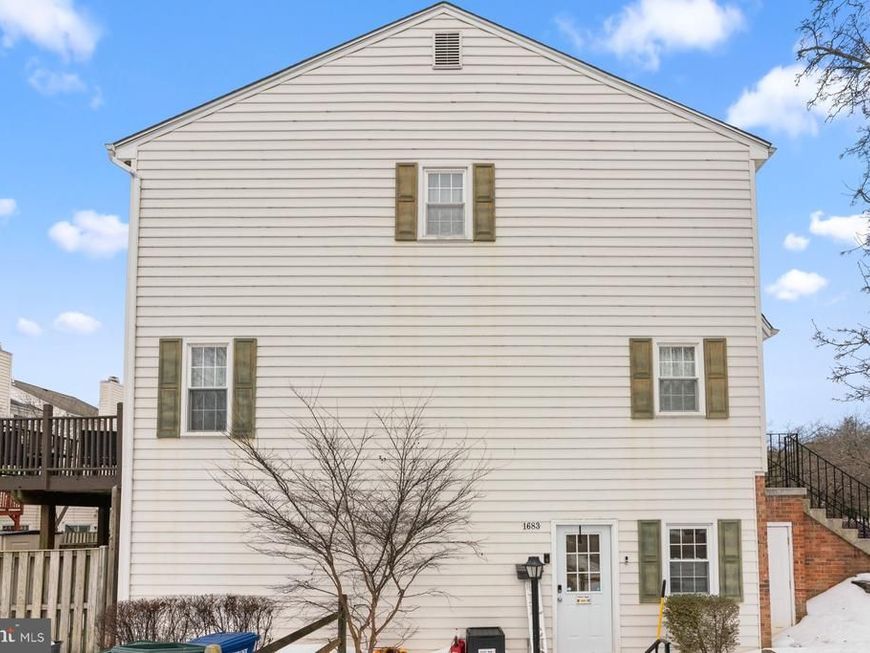 1683 Hart Court , Crofton, MD 21114 Main Photo