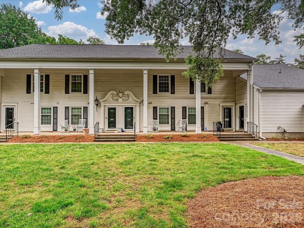 7004 Quail Hill Road, Charlotte, NC 28210