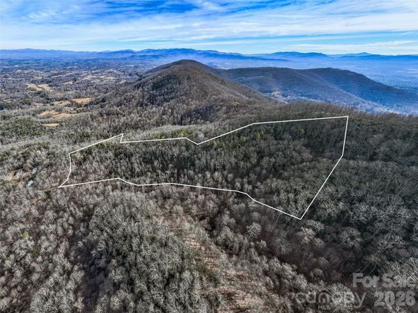 99999 High Top Mountain Road , Leicester, NC 28748