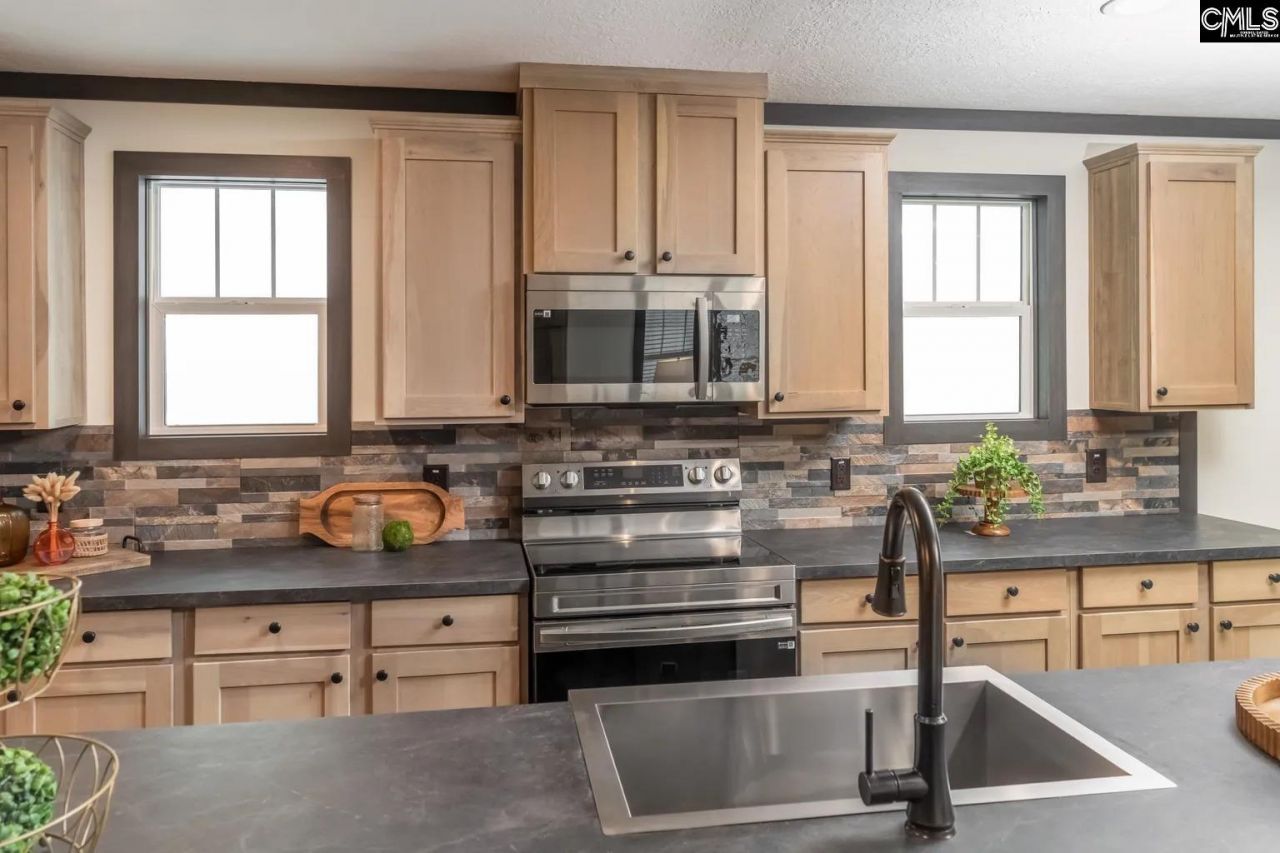 226 Providence Road Photo 11