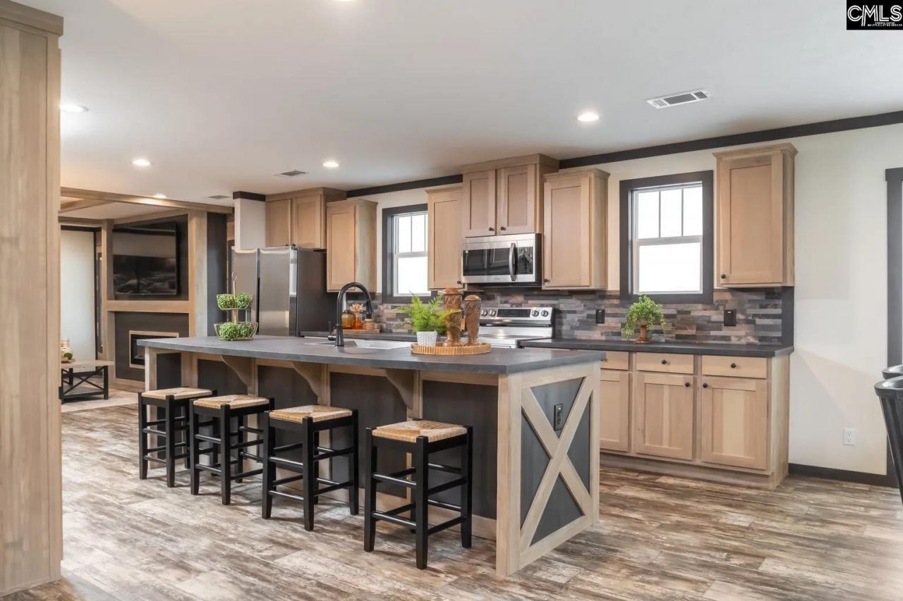 226 Providence Road Photo 4