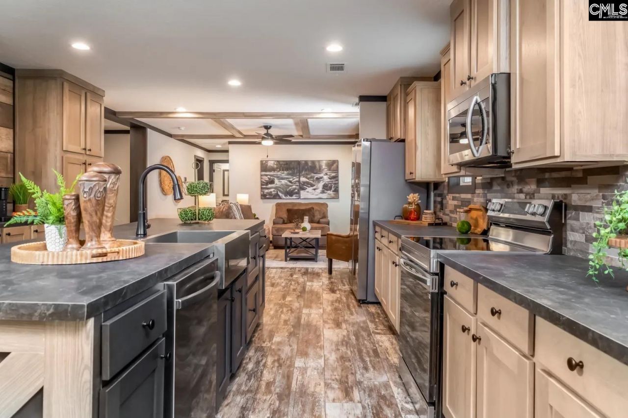 226 Providence Road Photo 9