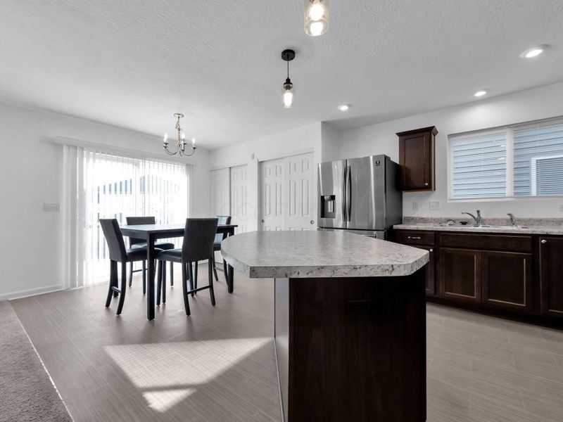 3733 Sugarbark Drive, Canal Winchester, OH 43110 Photo 12