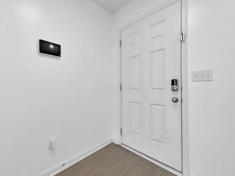 3733 Sugarbark Drive, Canal Winchester, OH 43110 Photo 6