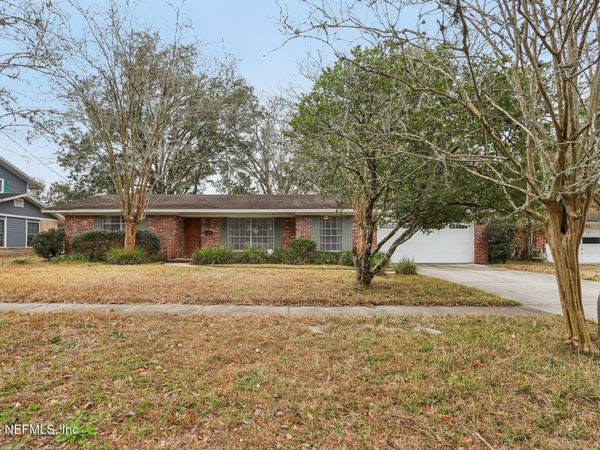 5032 SOMERSBY Road, Jacksonville, FL 32217