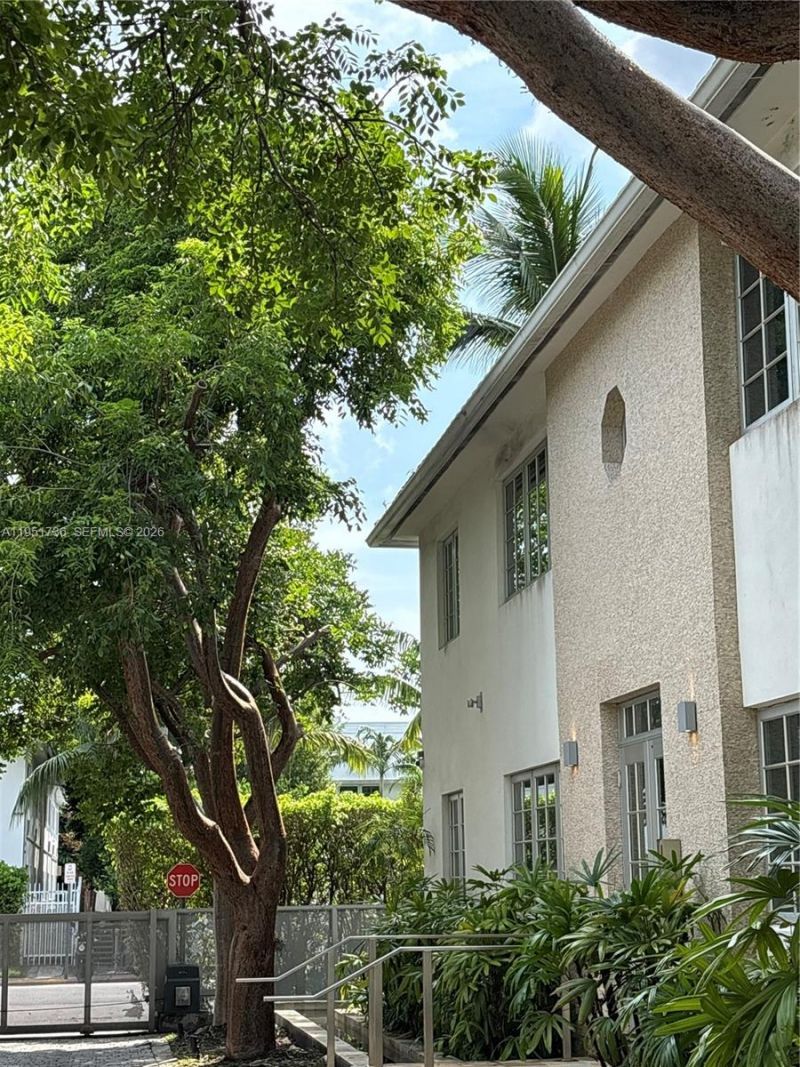 1520 Michigan Ave , Unit 1, Miami Beach, FL 33139 Photo