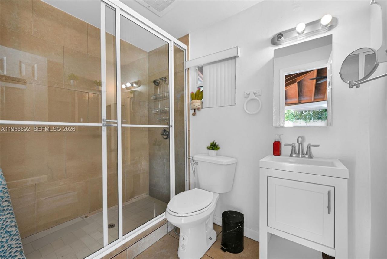 630 Tamiami Canal Rd, Miami, FL 33144 Photo