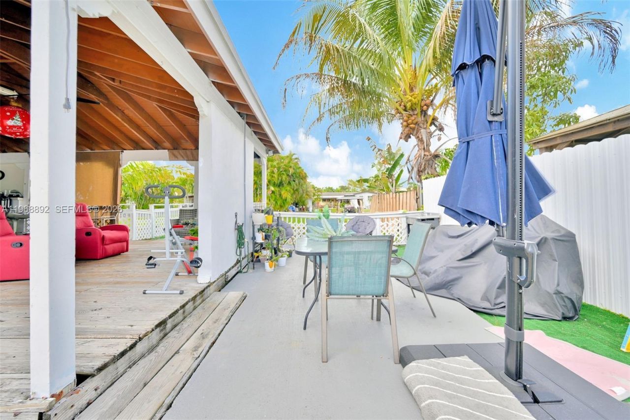 630 Tamiami Canal Rd, Miami, FL 33144 Photo