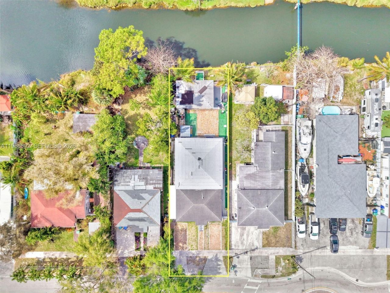 630 Tamiami Canal Rd, Miami, FL 33144 Photo