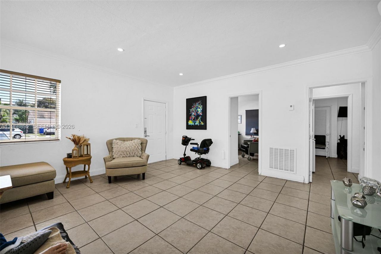 630 Tamiami Canal Rd, Miami, FL 33144 Photo