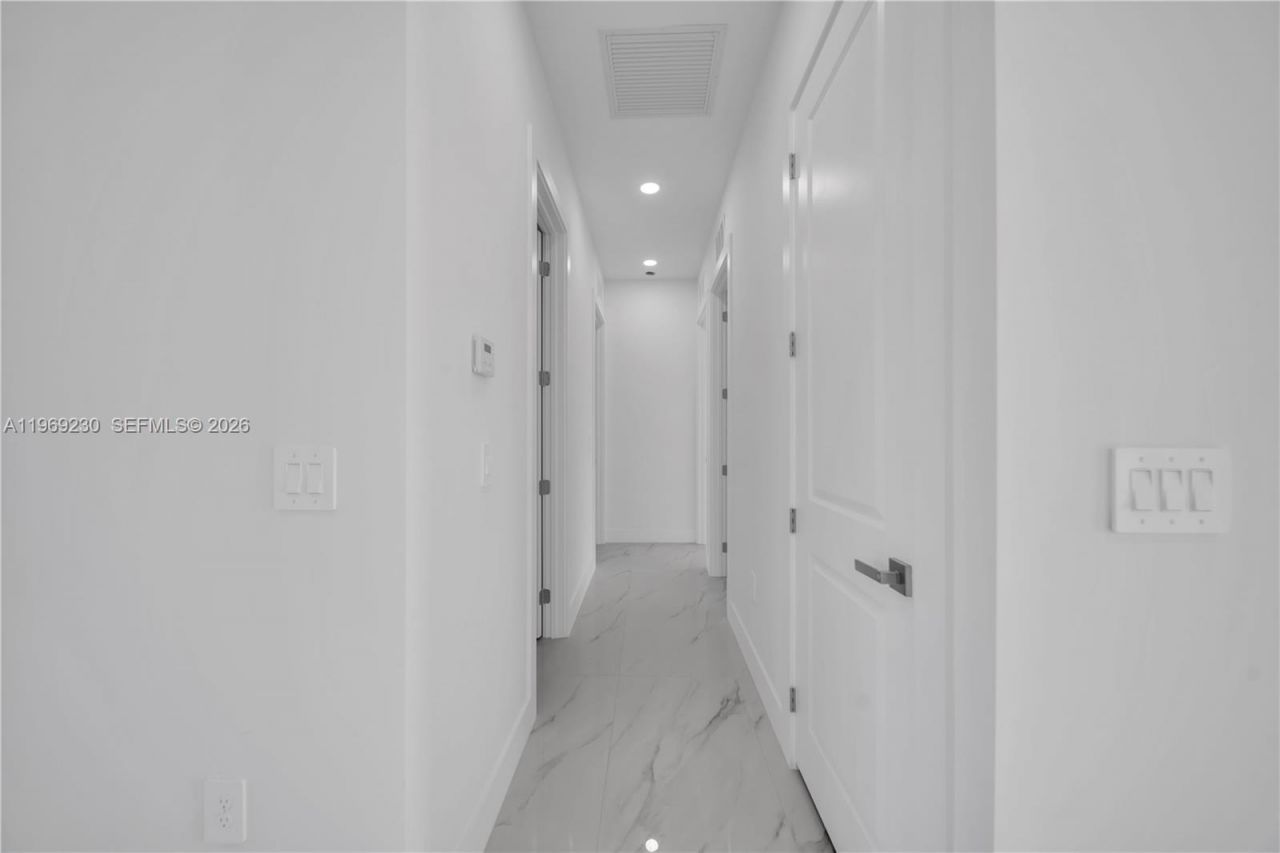 2910 67 St , Lehigh Acres, FL 33971 Photo