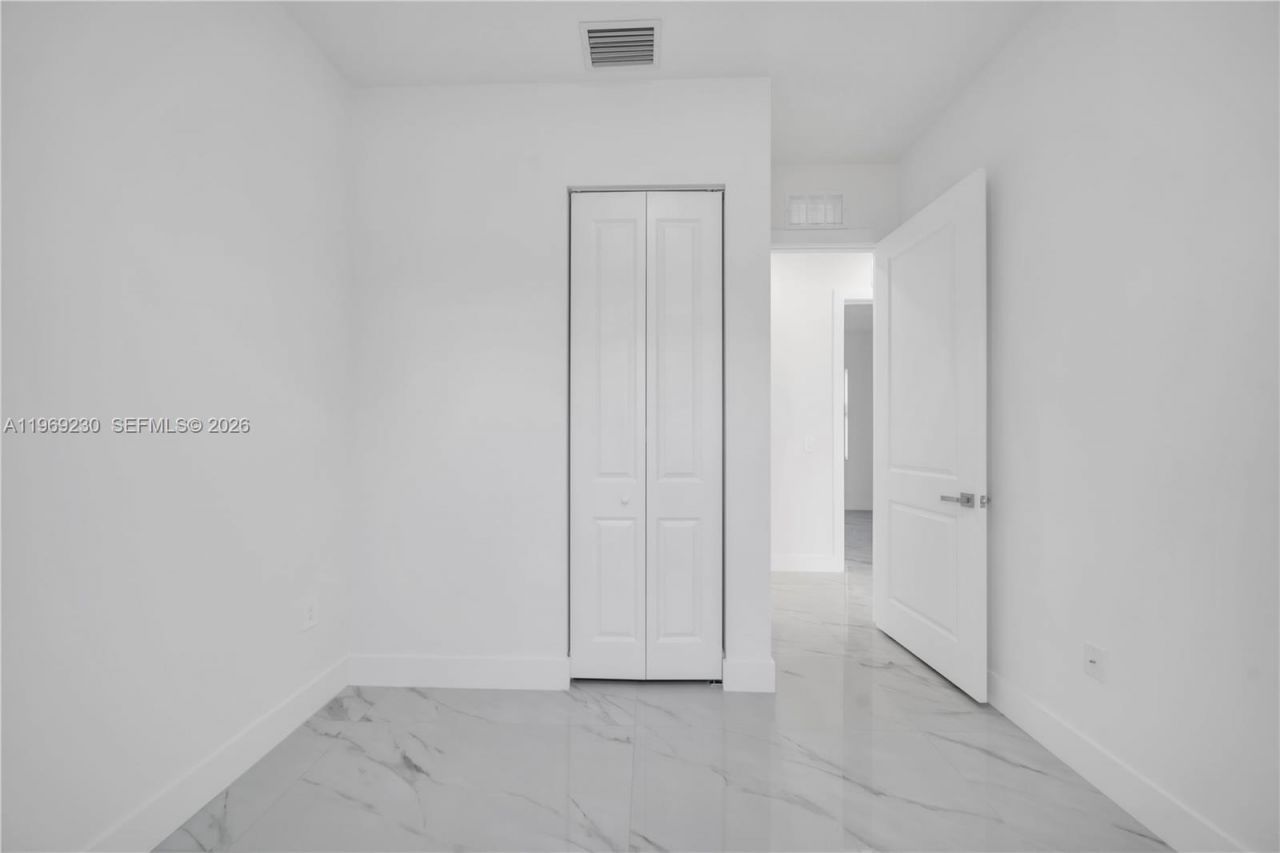 2910 67 St , Lehigh Acres, FL 33971 Photo