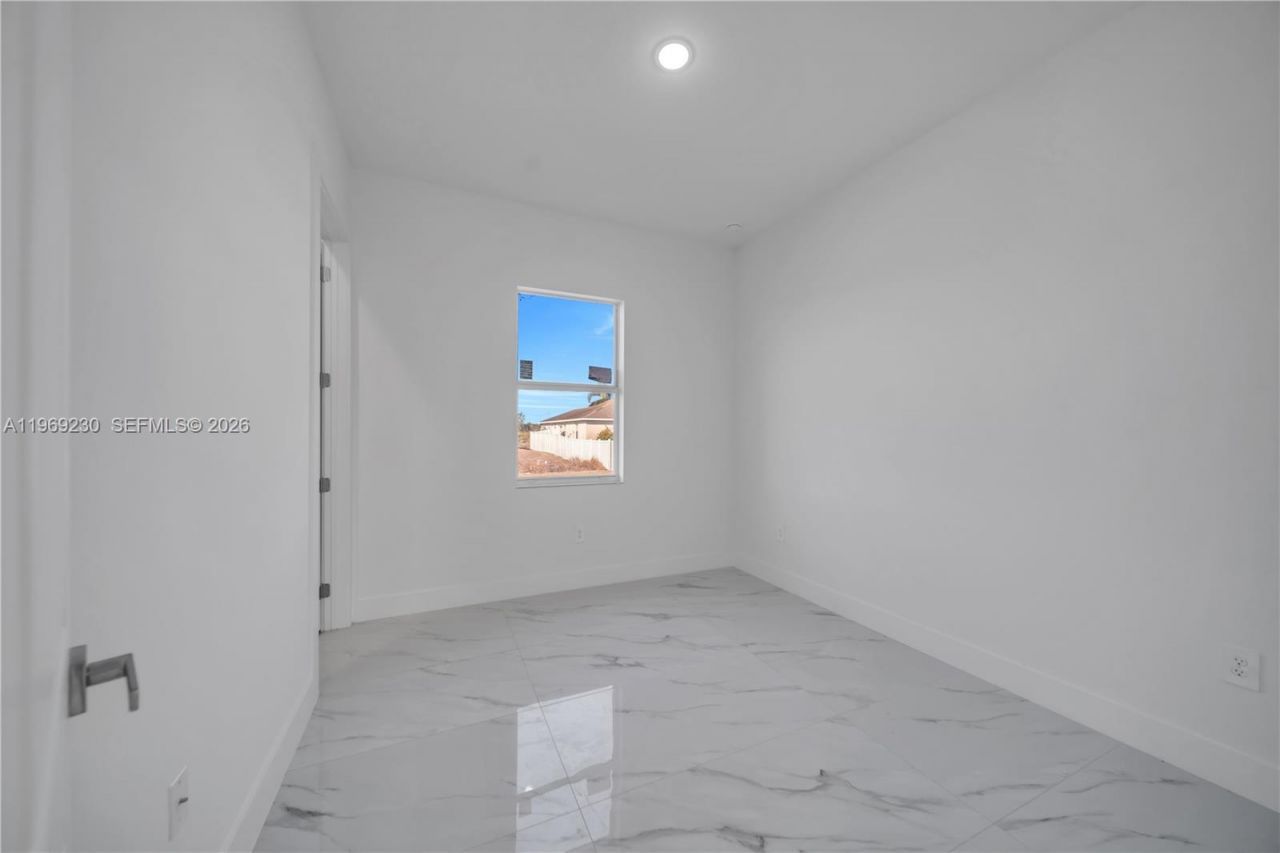 2910 67 St , Lehigh Acres, FL 33971 Photo