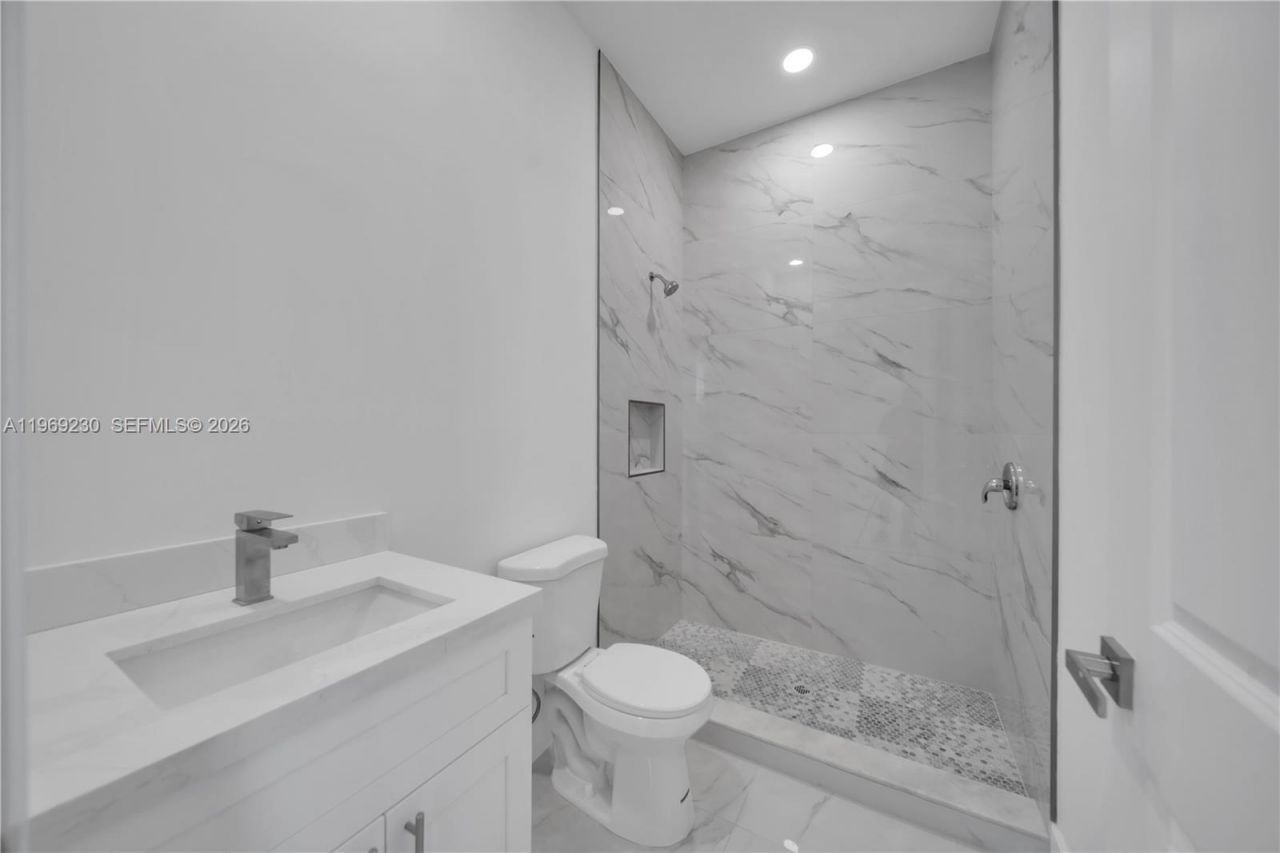 2910 67 St , Lehigh Acres, FL 33971 Photo