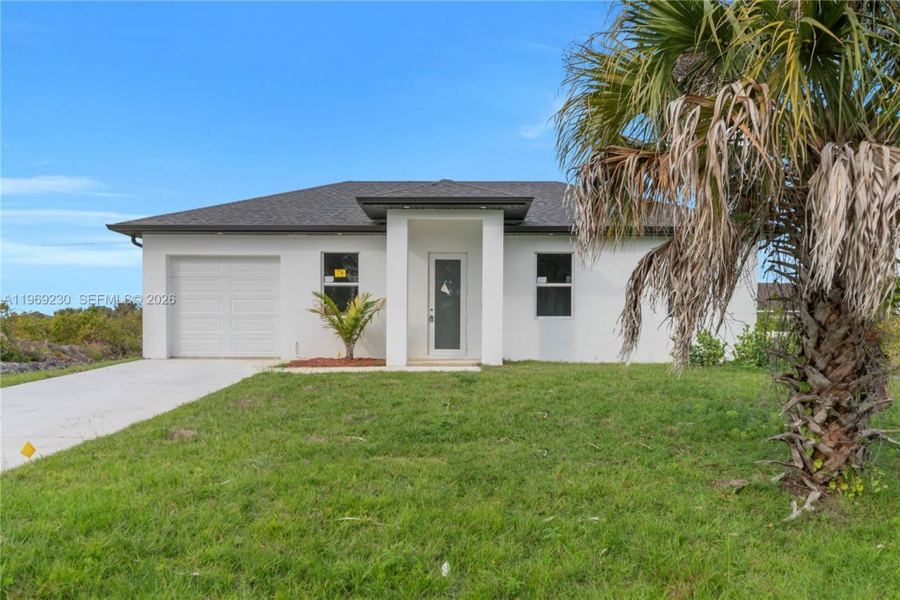 2910 67 St , Lehigh Acres, FL 33971 Photo