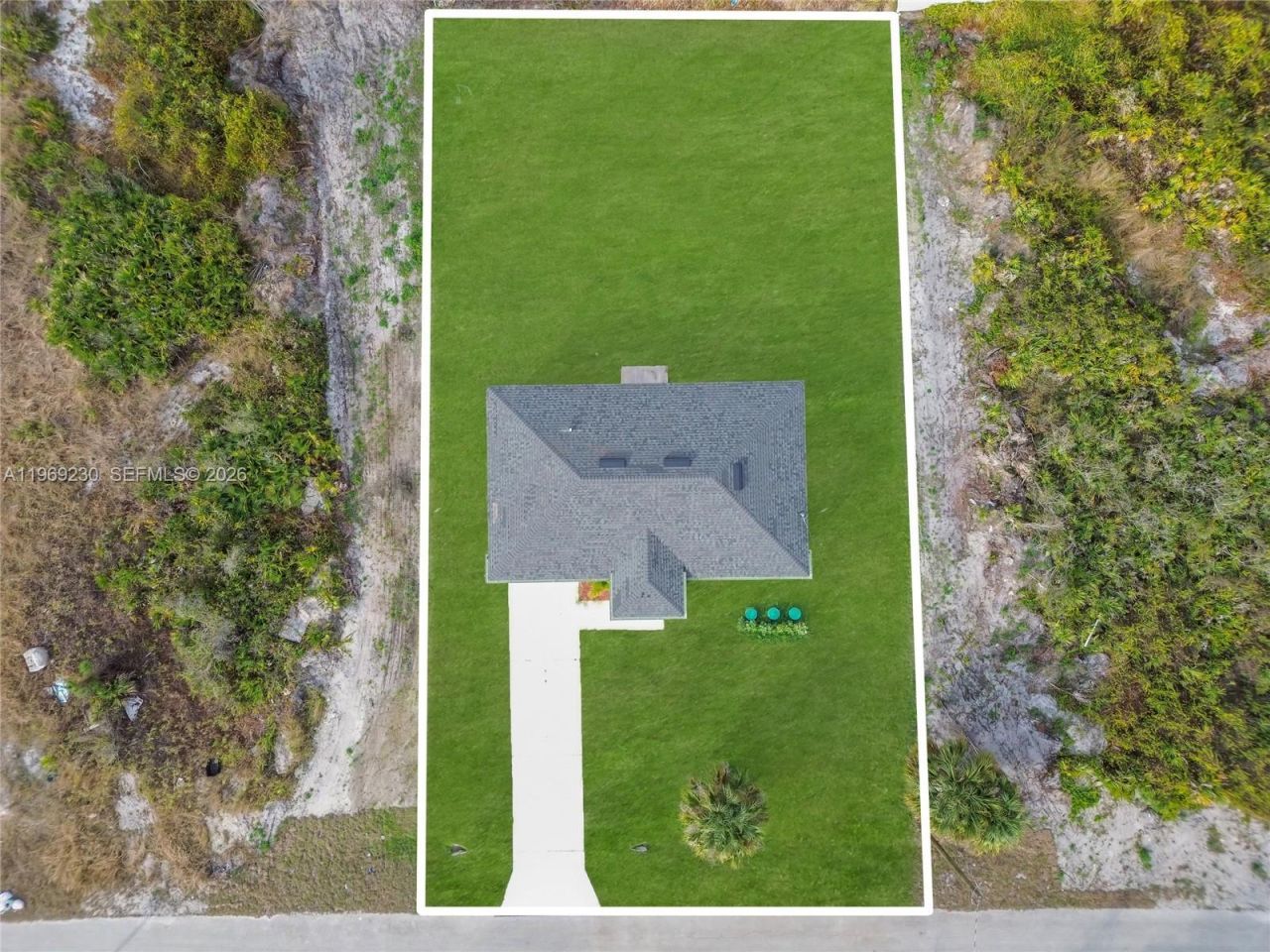 2910 67 St , Lehigh Acres, FL 33971 Photo