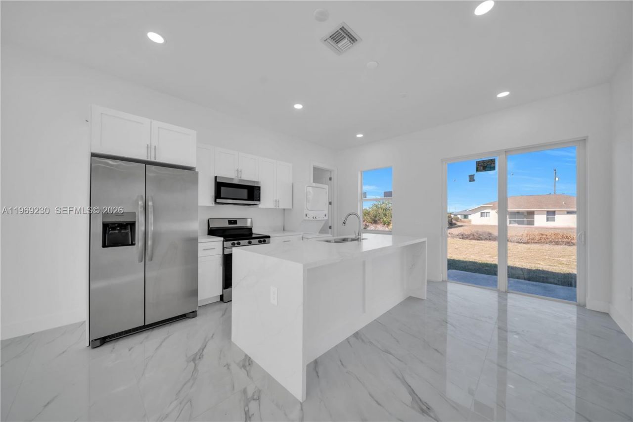 2910 67 St , Lehigh Acres, FL 33971 Photo