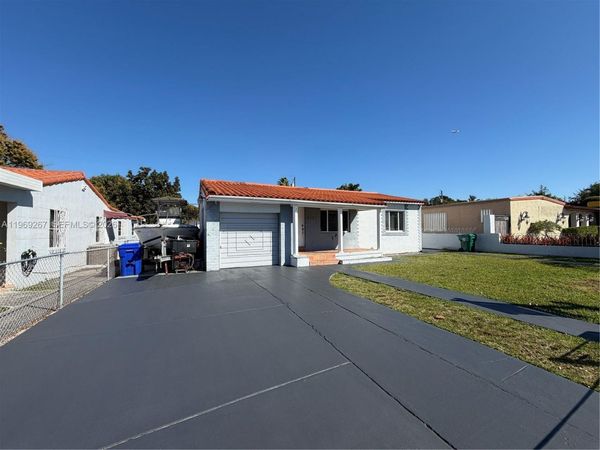 2171 SW 21st St, Miami, FL 33145