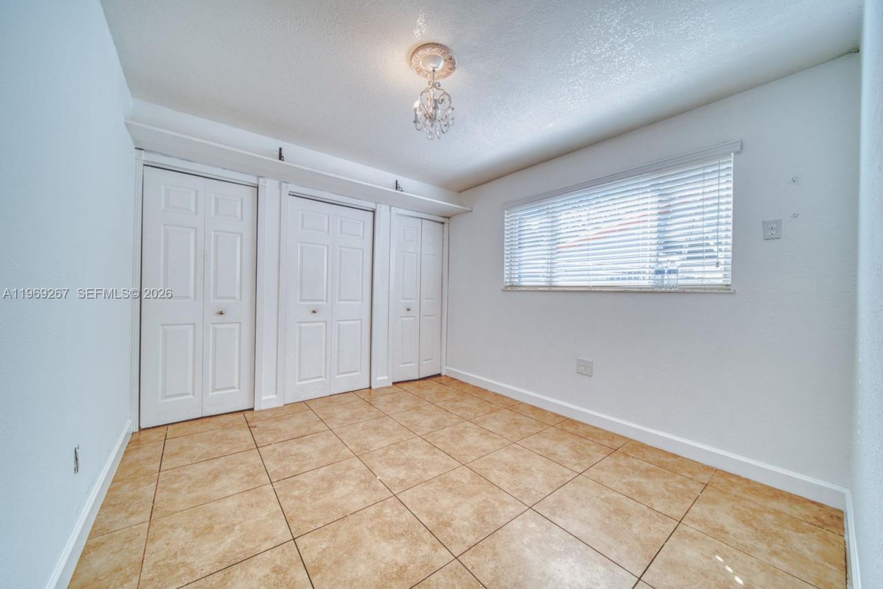 2171 SW 21st St, Miami, FL 33145 Photo