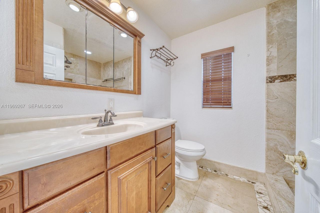 2171 SW 21st St, Miami, FL 33145 Photo