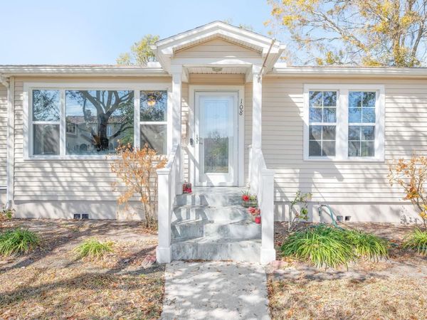 108 Oglethorpe Blvd, St Augustine, FL 32080