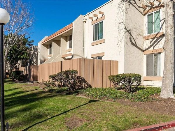 211 W Channel Islands, Port Hueneme, CA 93041