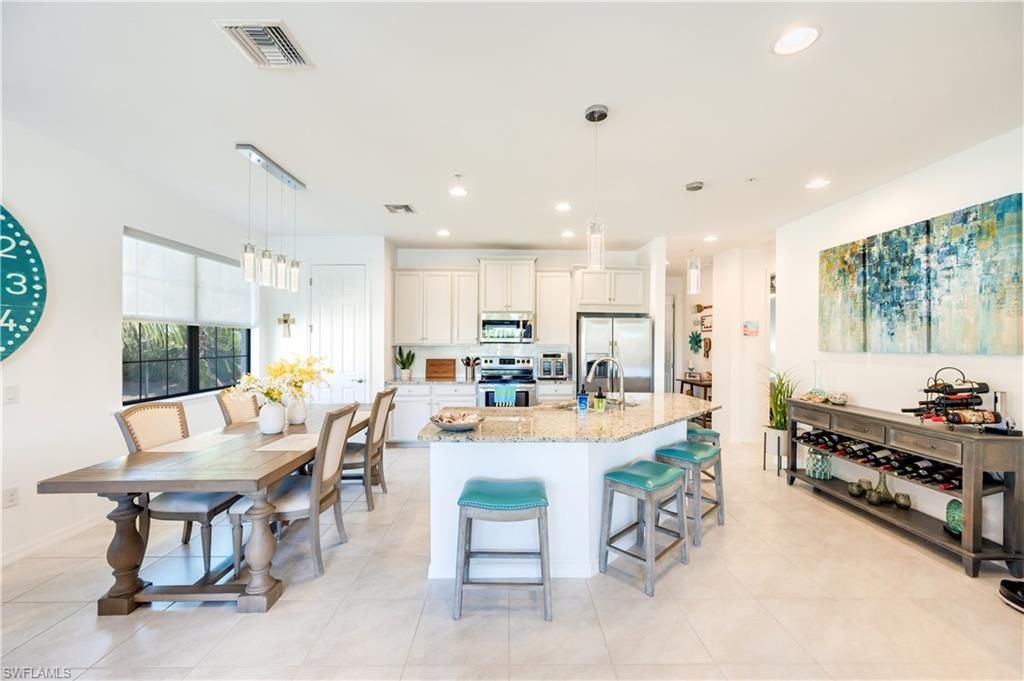 26131 Palace Ln, Unit 202, Bonita Springs, FL 34135 Photo