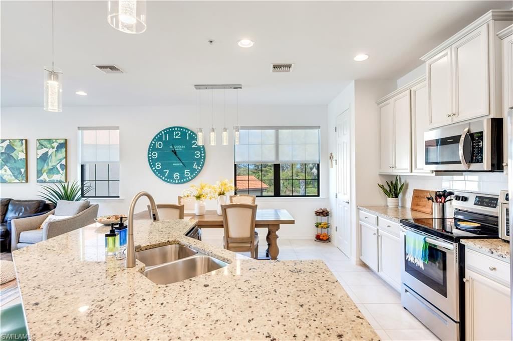 26131 Palace Ln, Unit 202, Bonita Springs, FL 34135 Photo