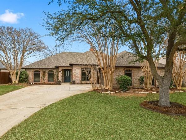 50 Cimarron Drive, Trophy Club, TX 76262