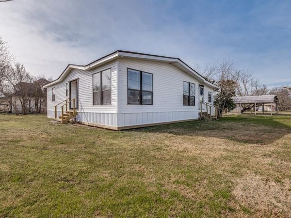 701 S Main Street, Venus, TX 76033