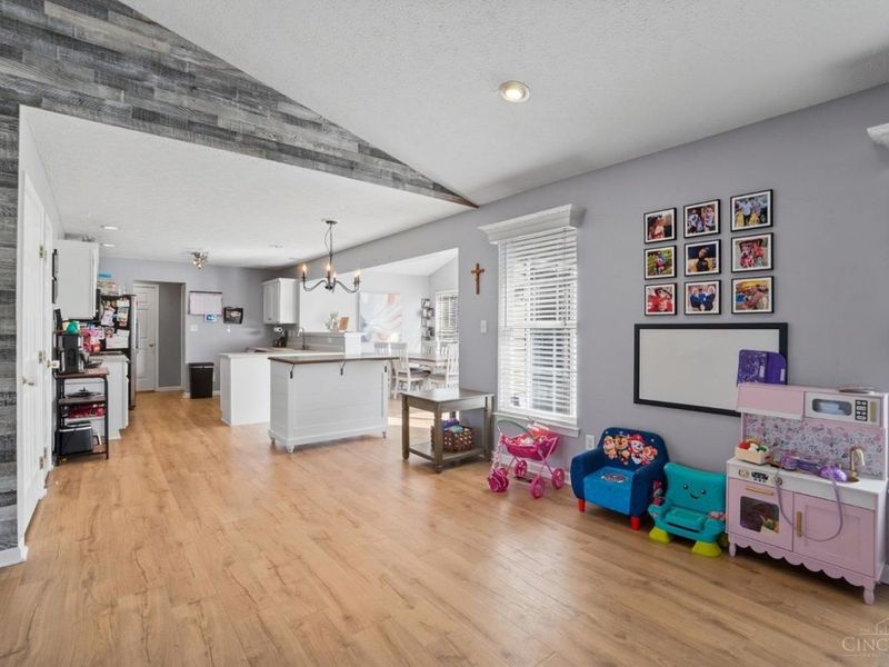 100 Pleasant Hill Boulevard, Franklin, OH 45005 Photo 17