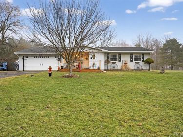 9411 Jennings Road, Mundy Twp, MI 48439