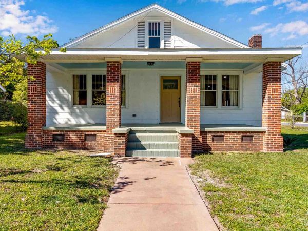 2500 W Jackson St, Pensacola, FL 32505