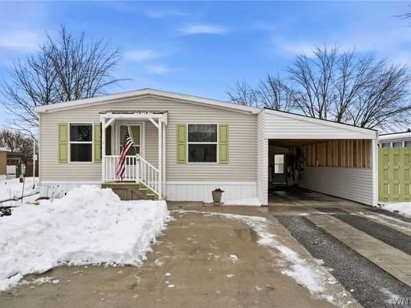 260 Sunset Drive, Clarendon, NY 14429