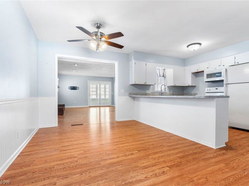 2550 Eaver Street NW, Uniontown, OH 44685 Photo 10