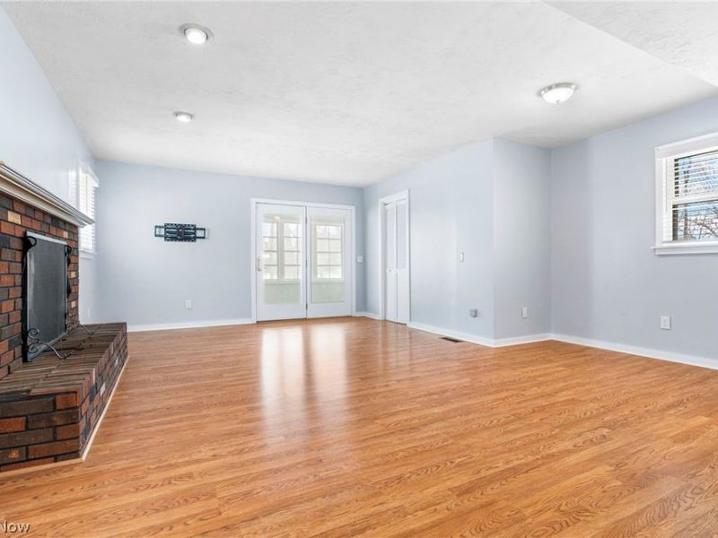 2550 Eaver Street NW, Uniontown, OH 44685 Photo 14