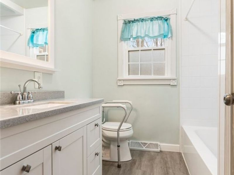 2550 Eaver Street NW, Uniontown, OH 44685 Photo 20