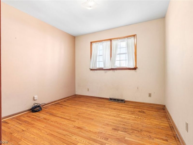 2550 Eaver Street NW, Uniontown, OH 44685 Photo 22